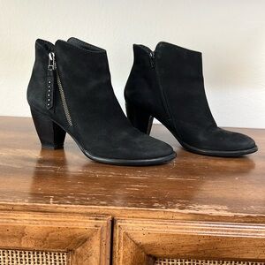 Black Ankle Boots